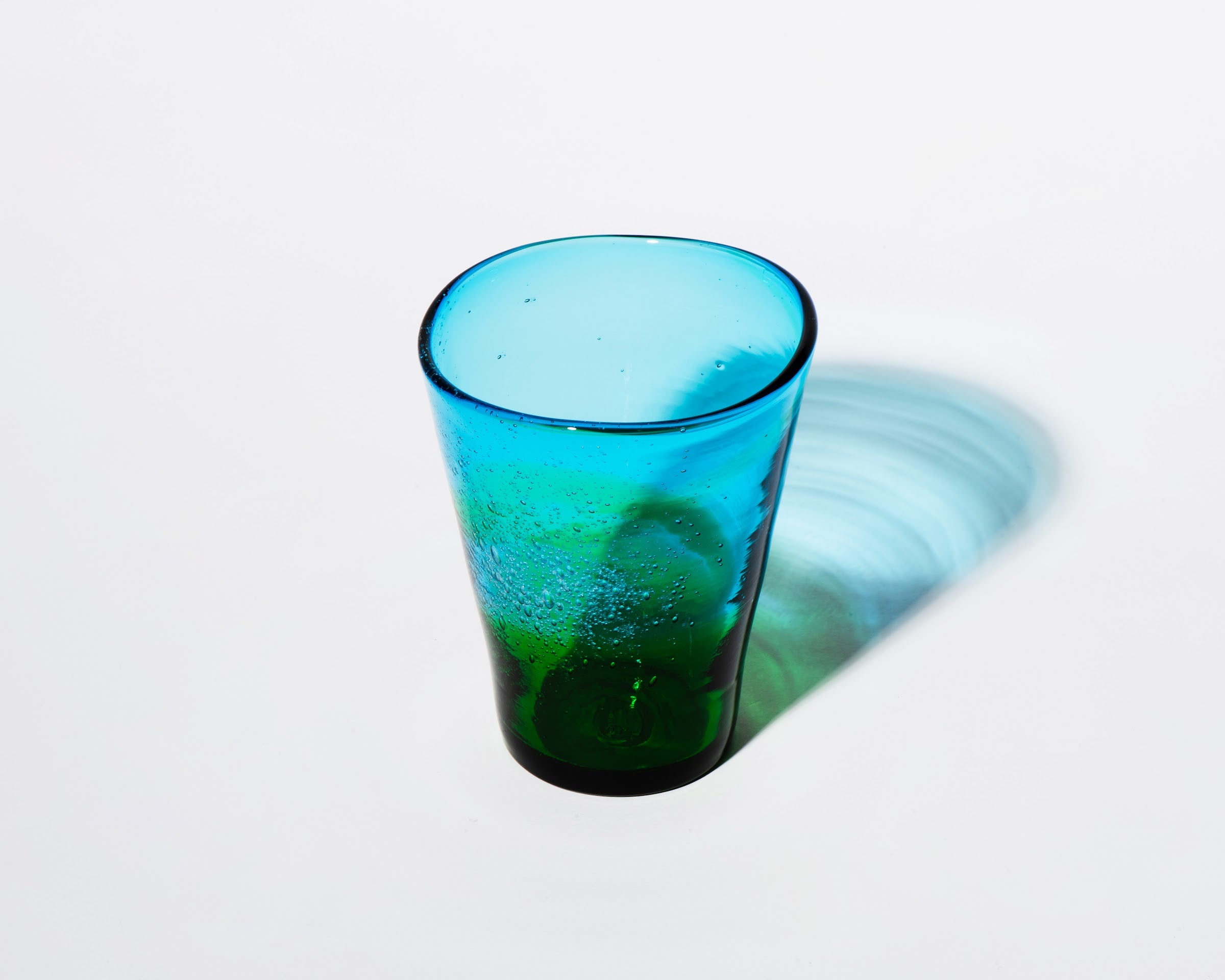 Blue and green Ryukyu glass tumbler